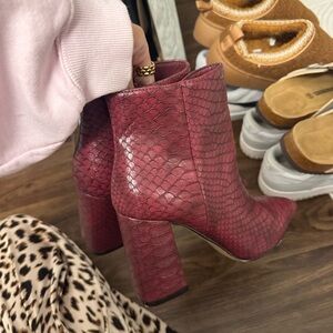 ShuShop Burgundy Snake Print Heeled Boots